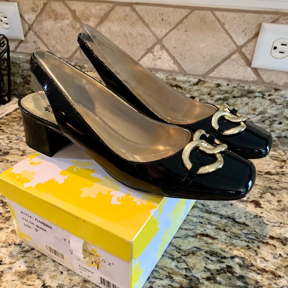 Gorgeous Yellow Box Slingbacks